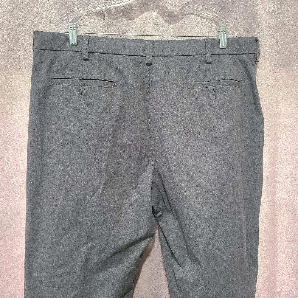 Croft & Barrow Mens 40x31 Grey Easy Care Classic Fit Flat Front Chino Pants